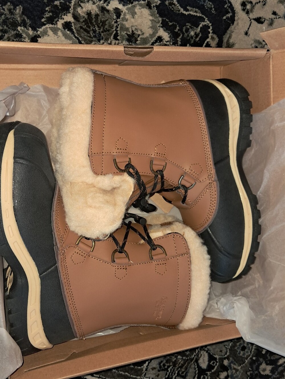 NWT BearPaw Kelly Waterproof Sheepskin/Wool Youth Winter Boots Size 5